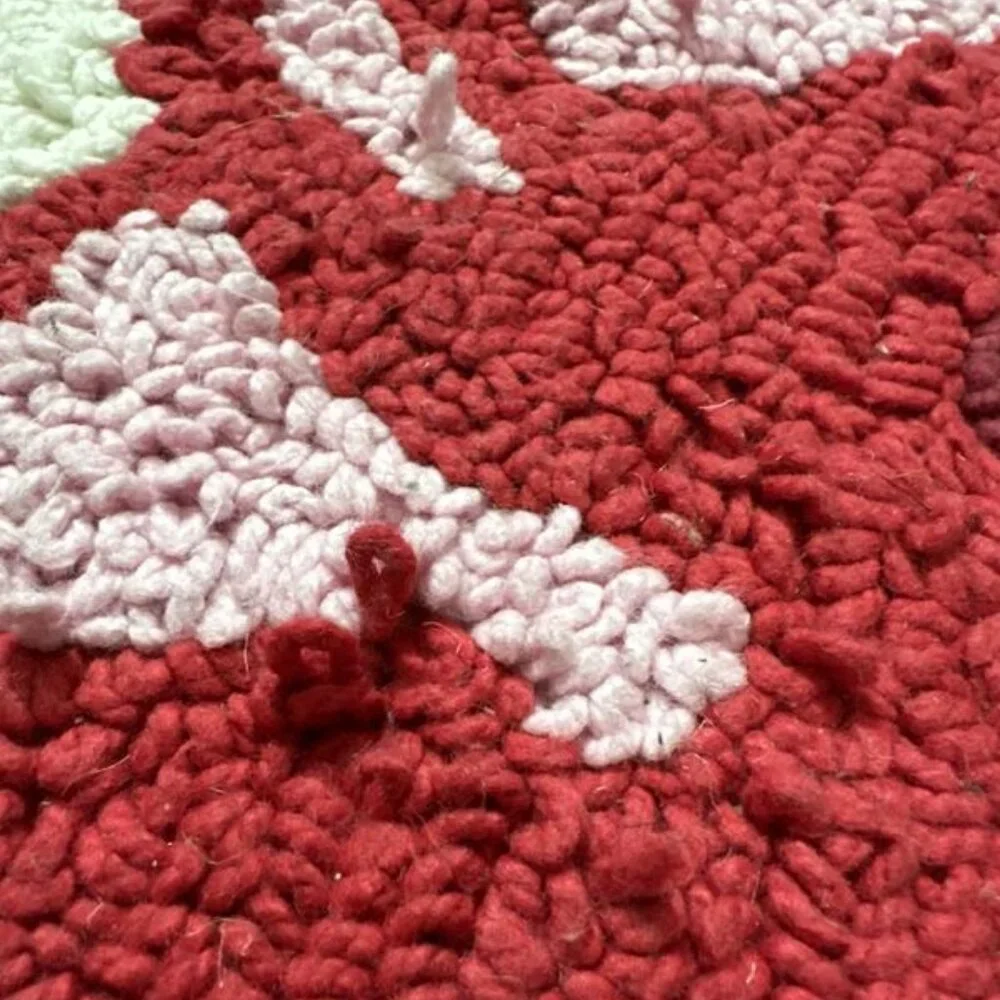 Brand New Anthropologie Maeve Cherry Tufted Cotton Bath Mat